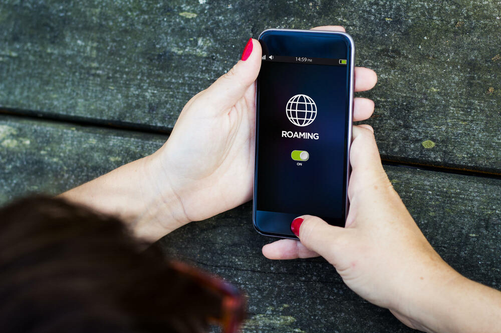 EU je pokrenula proces povezivanja Zapadnog Balkana sa uslugom "roaming kao kod kuće"
